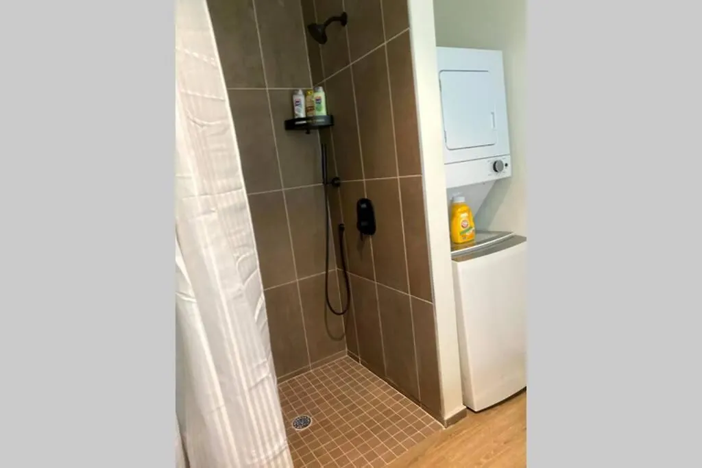 Apartment 3E-*New* 3 Min To Hillman Cancer Center, Sleeps 6 Pittsburgh